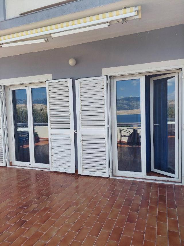 Apartmani Vesna Pag Town Exterior photo
